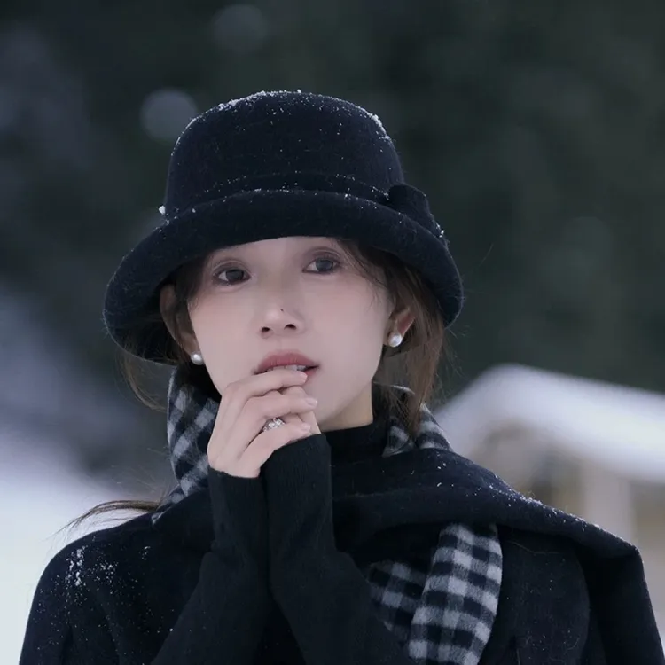 高级感卷边羊毛礼帽女法式复古蝴蝶结渔夫帽优雅高贵千金风帽子冬