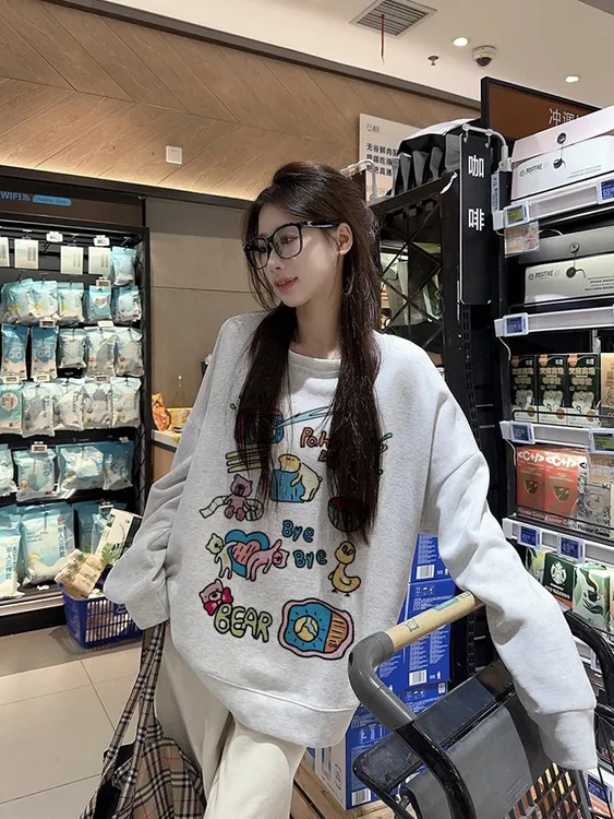 印花秋季新款甜美风宽松卡通印花宽松休闲百搭减龄长袖卫衣上衣女