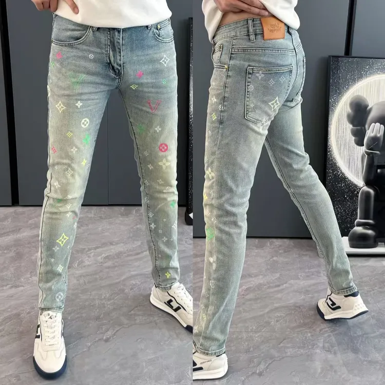 牛仔裤男夏季新款男士长裤个性时尚印花小脚裤男修身显瘦弹力男裤