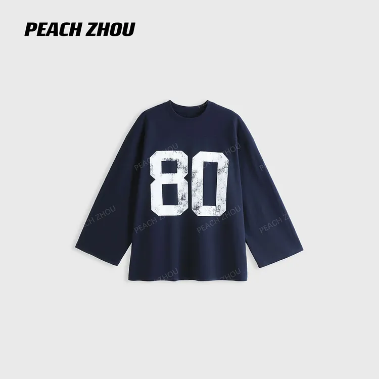 『PEACHZHOU』纯棉洗水做旧数字印花宽松圆领长袖美式休闲学院风T恤