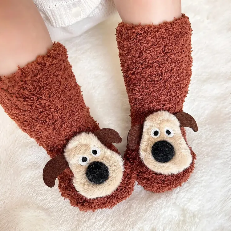 毛绒小狗儿童地板袜防滑隔凉宝宝袜子冬男女宝室内保暖学步袜可爱
