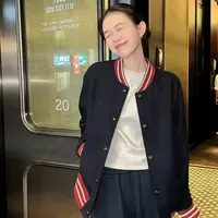 黑色美式复古棒球服外套女2025秋季新款高级感独特超好看夹克上衣