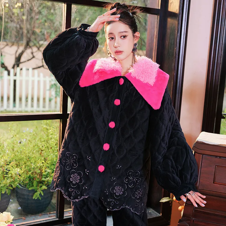 撞色毛领刺绣三层加厚夹棉睡衣两件套宽松加绒家居服套装冬新