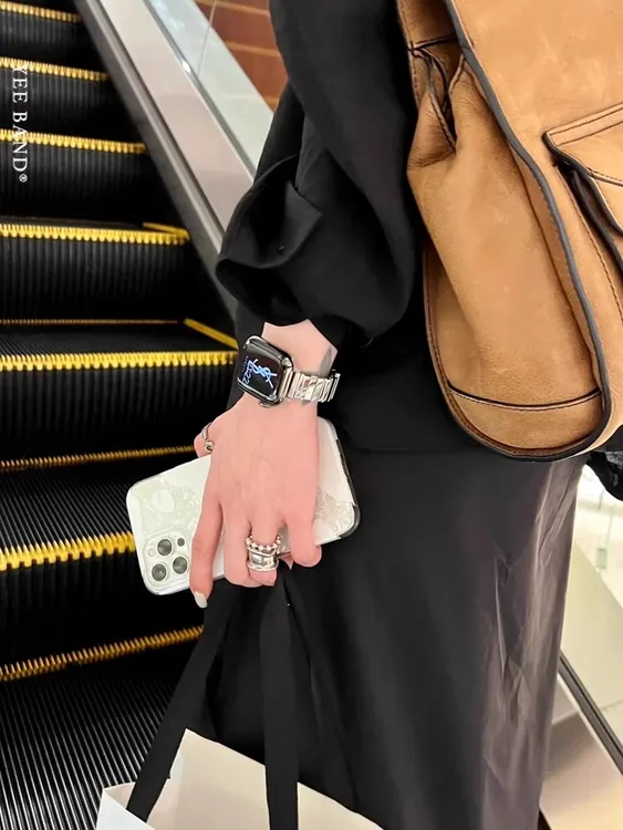 适用iwatch10苹果手表s9表带s9版女款高级感s10夏季智能手环配件