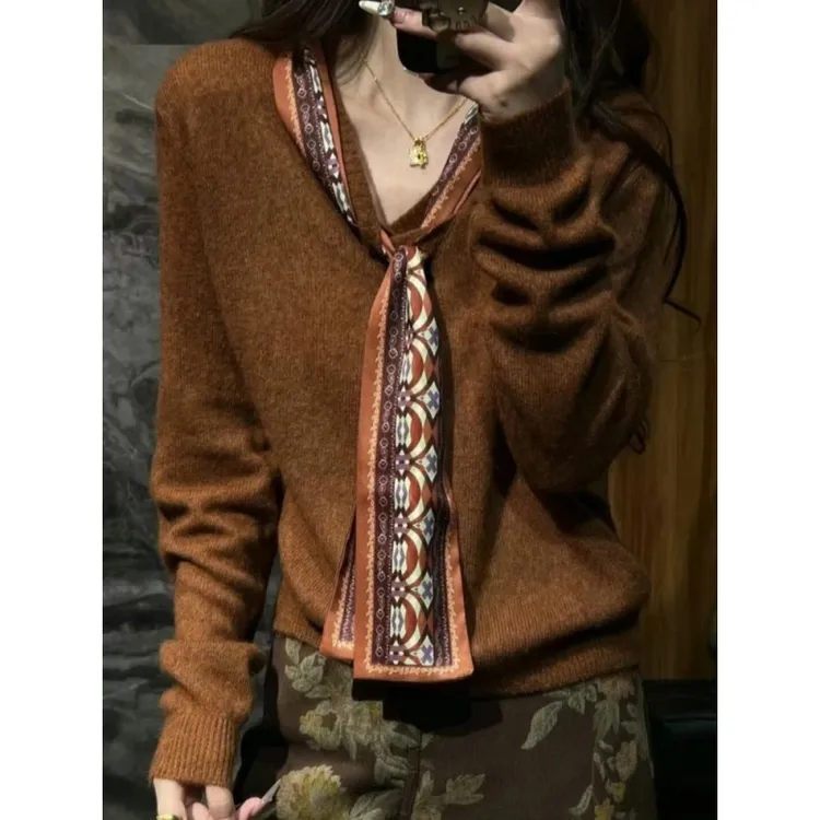 咖色毛衣女早秋氛围感高端时髦洋气小香风巨好看轻熟气质针织上衣
