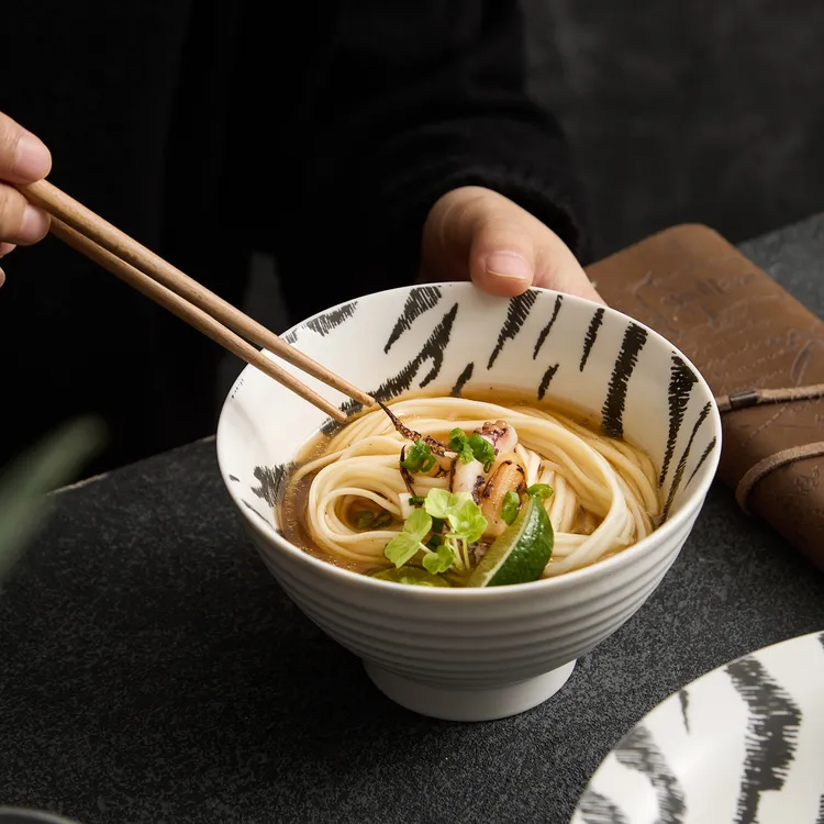 德化白瓷2025新款特别好看高颜值家用批发高档陶瓷碗面碗饭碗餐具