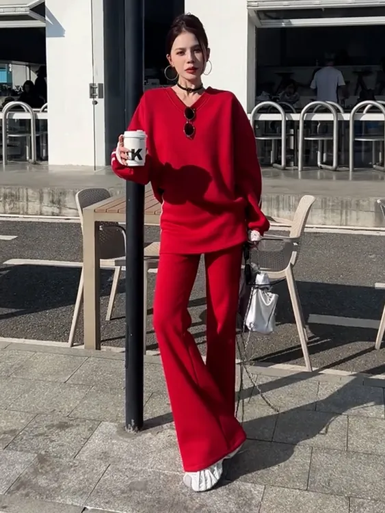 巨好看冬装一整套气质轻奢高级感韩里韩气红色圣诞上衣休闲裤套装