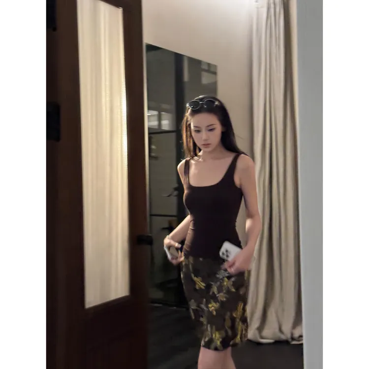 5werkwen 夏日单品 方圆领修身百搭胸垫背心内搭女35-07