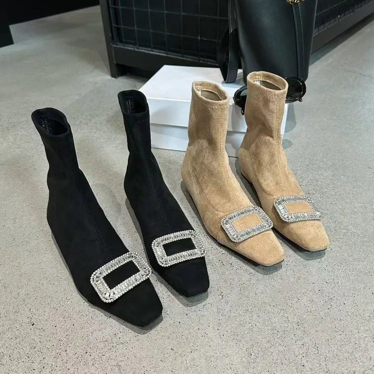 香港法式水钻瘦瘦靴女2025年春秋新款粗跟绒面方头弹力靴小裸靴子