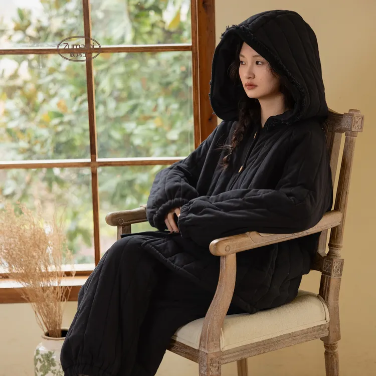 族玛士睡衣女2025新款冬季黑色可外穿三层保暖夹棉加绒家居服套装