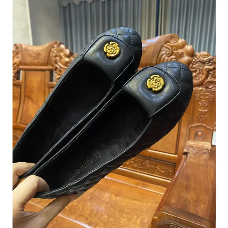 新款加绒法式平底韩式山茶花芭蕾鞋秋季单鞋豆豆鞋圆头英伦风复古