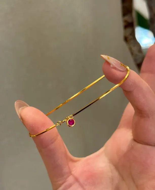 925银手链 金轻奢纯银S925新年红泡泡圆钻蛇骨手链