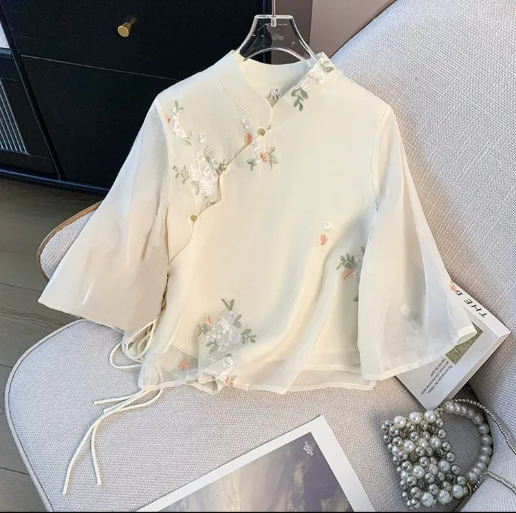 新中式女装爆款新款时尚刺绣上衣裤裙两件套