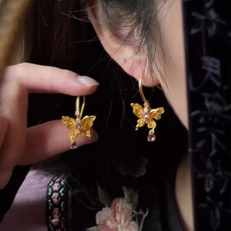 铜合金合成锆石耳饰 新中式蝴蝶耳环复古精致轻奢千金感绝美耳饰