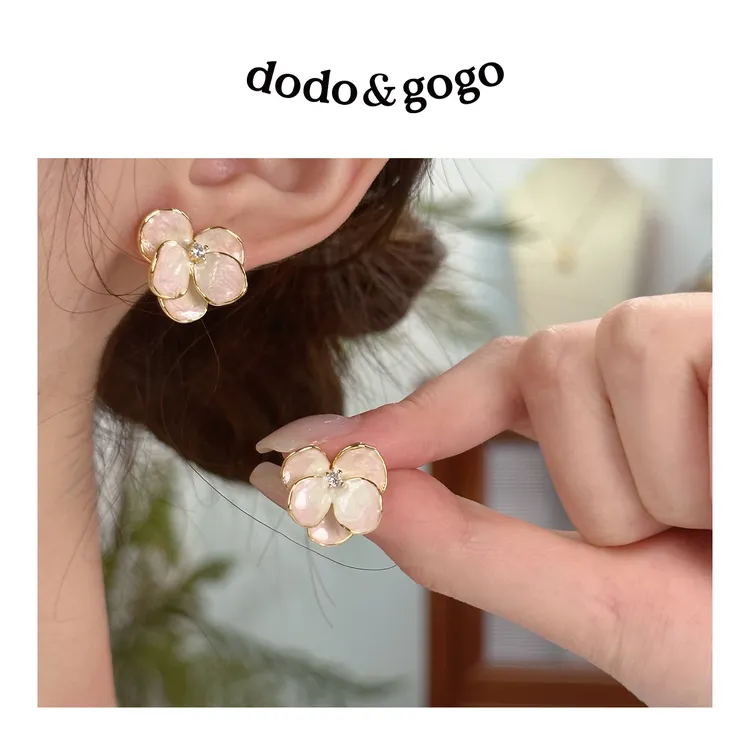 DODOGOGO 合金合成锆石耳饰 晕染彩色花朵耳钉气质时尚百搭耳环女