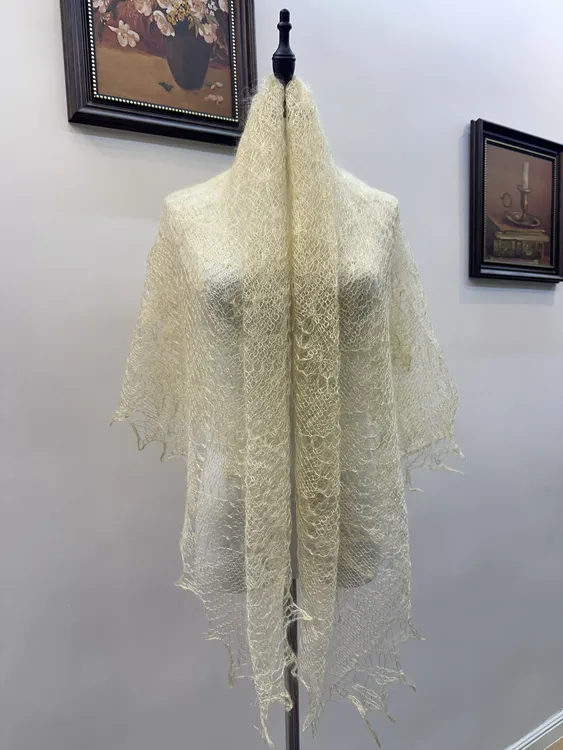 乌兹别克斯坦毛绒披肩ئۆچكە تىۋىتى يۇڭ يېپىنچا