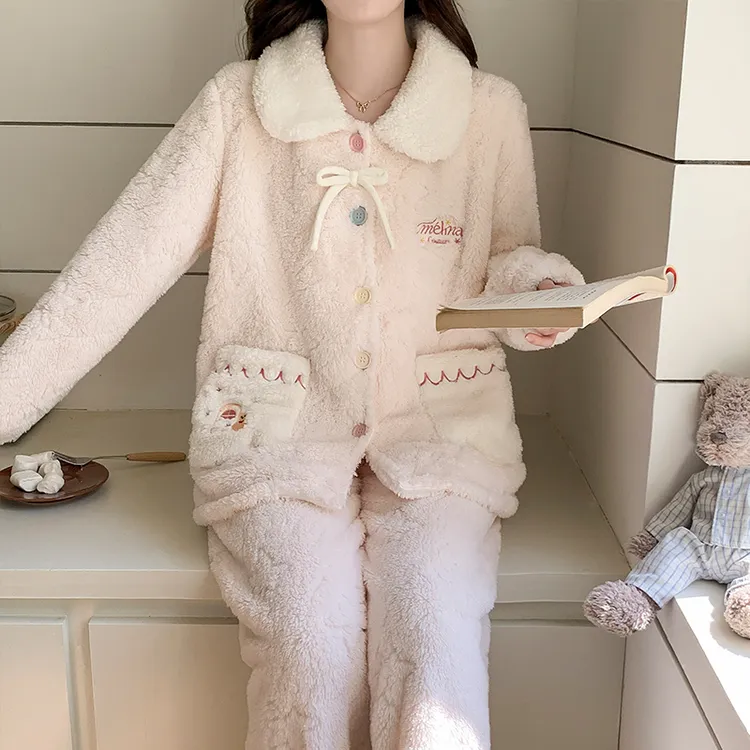 秋冬季提花法兰绒家居服套装加绒加厚珊瑚绒保暖长袖睡衣女可外穿