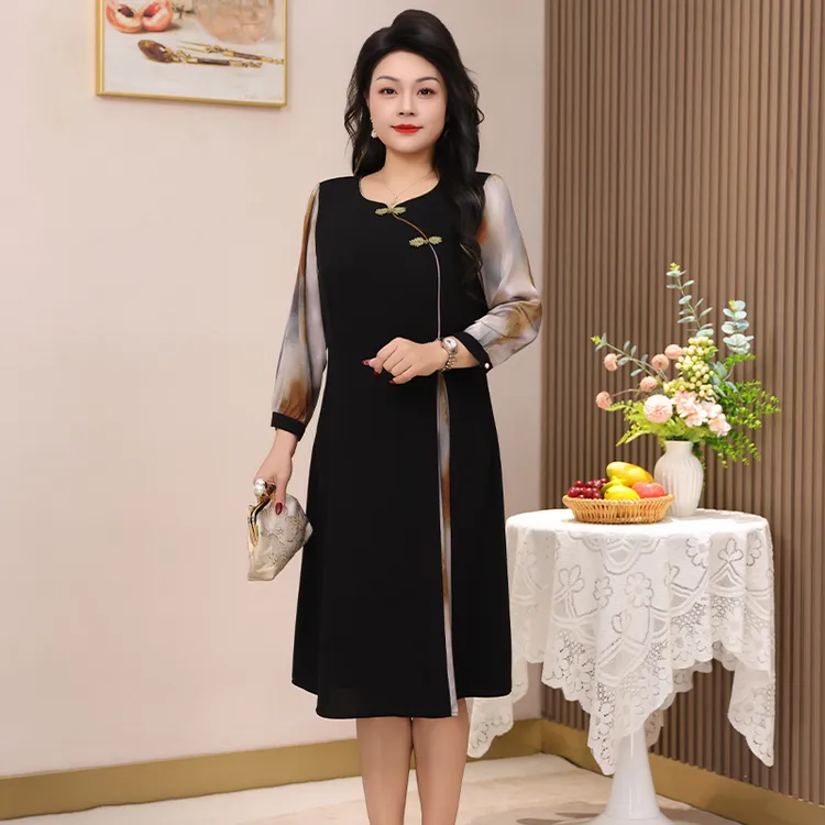 大码女装连衣裙洋气假两件新中式收腰显瘦加肥大码a字裙