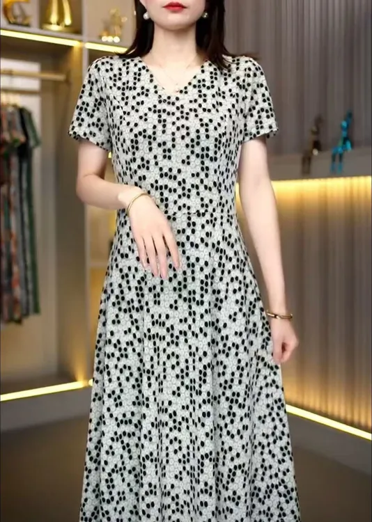 meiyin/魅尹新款宽松显瘦洋气时尚百搭V领点点有口袋连衣裙