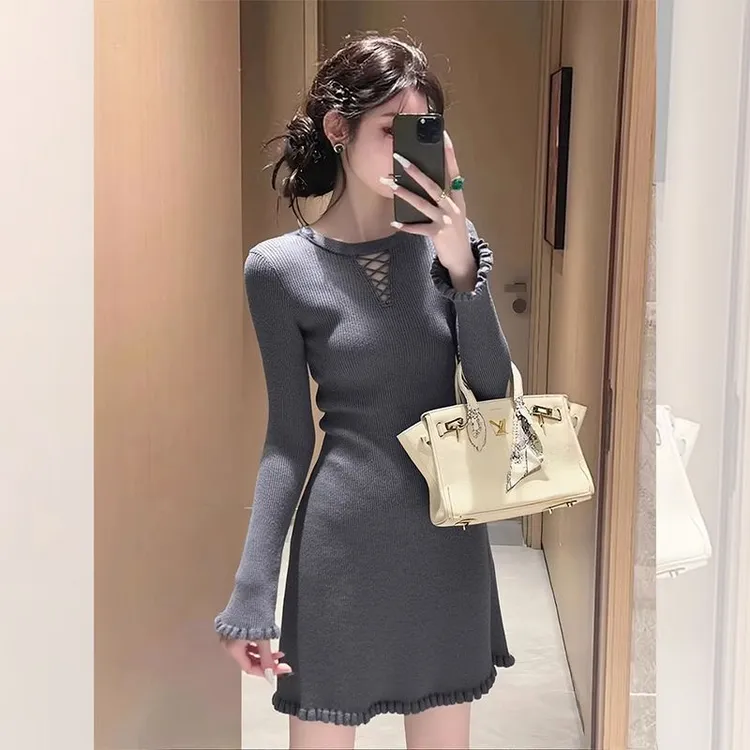 漂亮出片衣服内搭灰色花边包臀短裙女装秋冬高贵气质针织连衣裙子