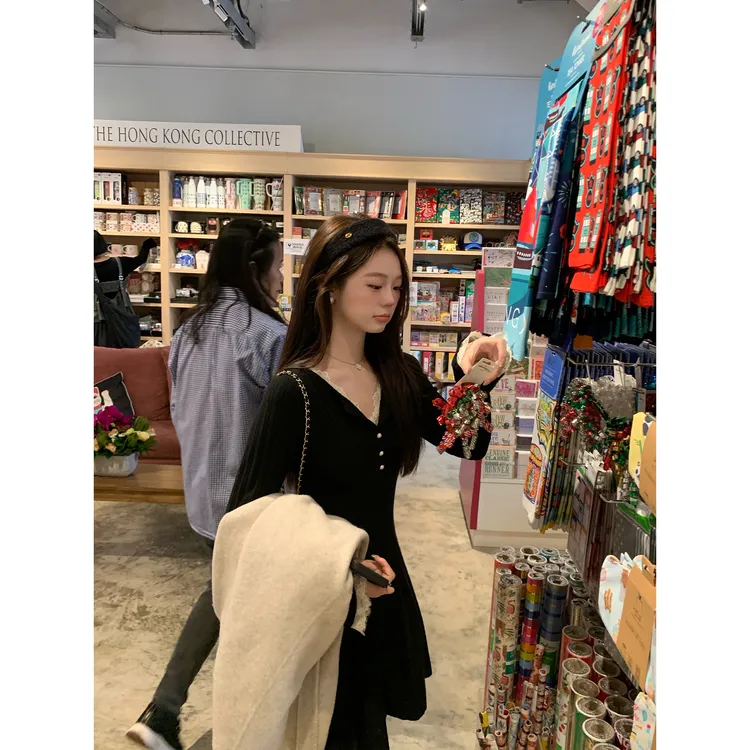 切糕自制【黑巧慕斯】小个子女秋冬气质减龄蕾丝花边拼接显瘦连衣裙