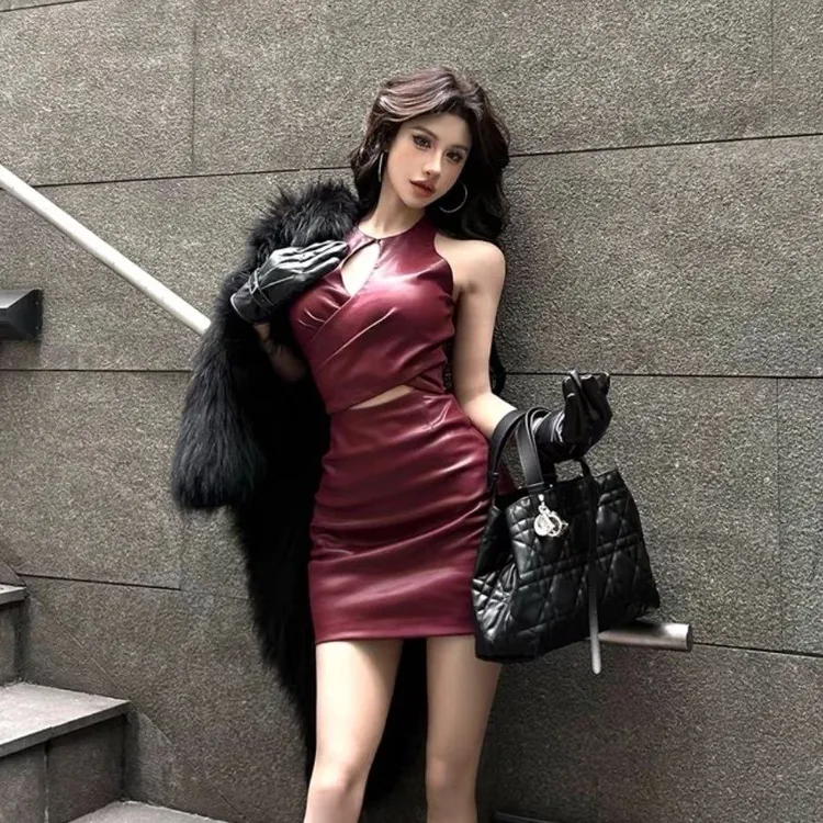 性感辣妹风气质时尚连衣裙女春季新款气质高级感纯欲镂空包臀裙潮