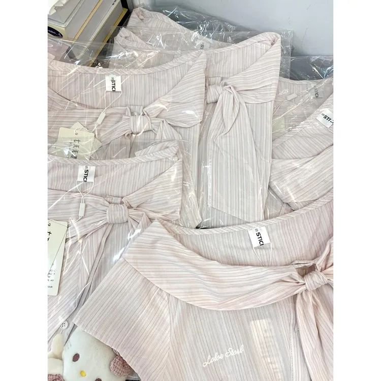 粉色蝴蝶结绑带条纹短袖衬衫女夏季少女风掐腰显瘦设计感别致小衫