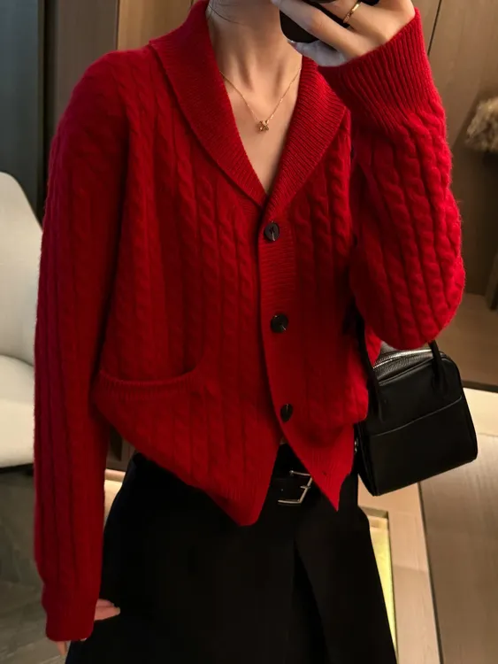 女士翻领常规袖修身型针织秋冬毛衣气质保暖显瘦
