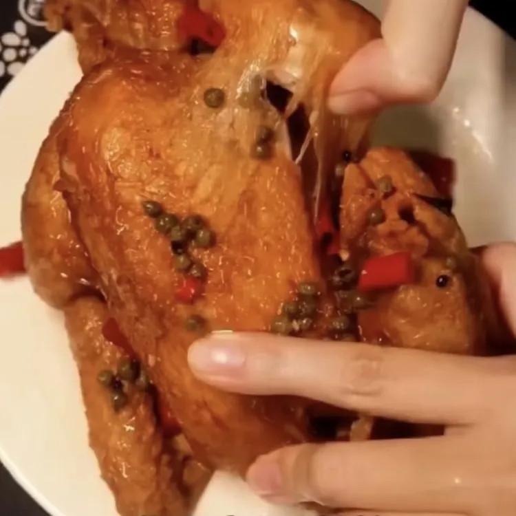 麻椒鸡，（到手2只鸡）麻辣鲜香肚里有料熟食真空包装即食肉类