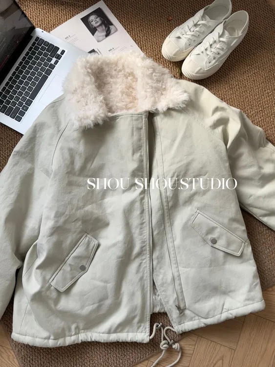 【瘦瘦】奶霜暖冬-大码翻驳领羊羔毛可爱保暖皮毛一体外套S02176