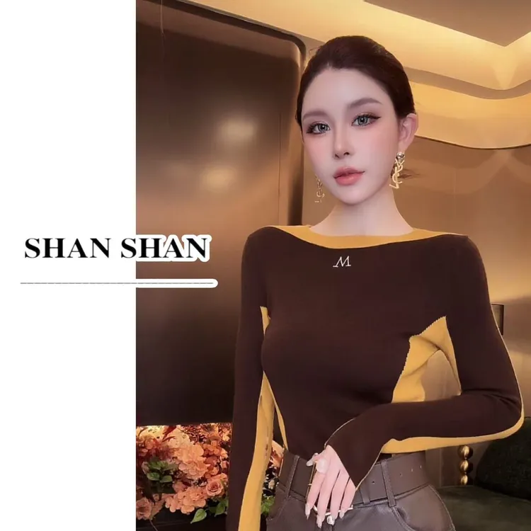 SS姗姗 秋冬新款简约字母拼色一字领长袖T恤上衣女 51070336-341
