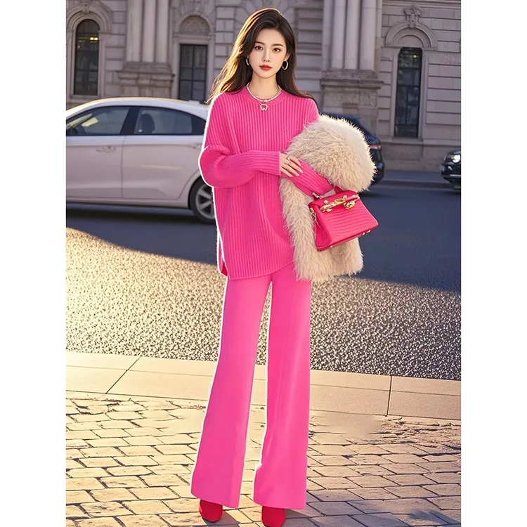 玫粉色针织套装时尚洋气减龄显瘦遮肉独特漂亮慵懒毛衣两件套冬装