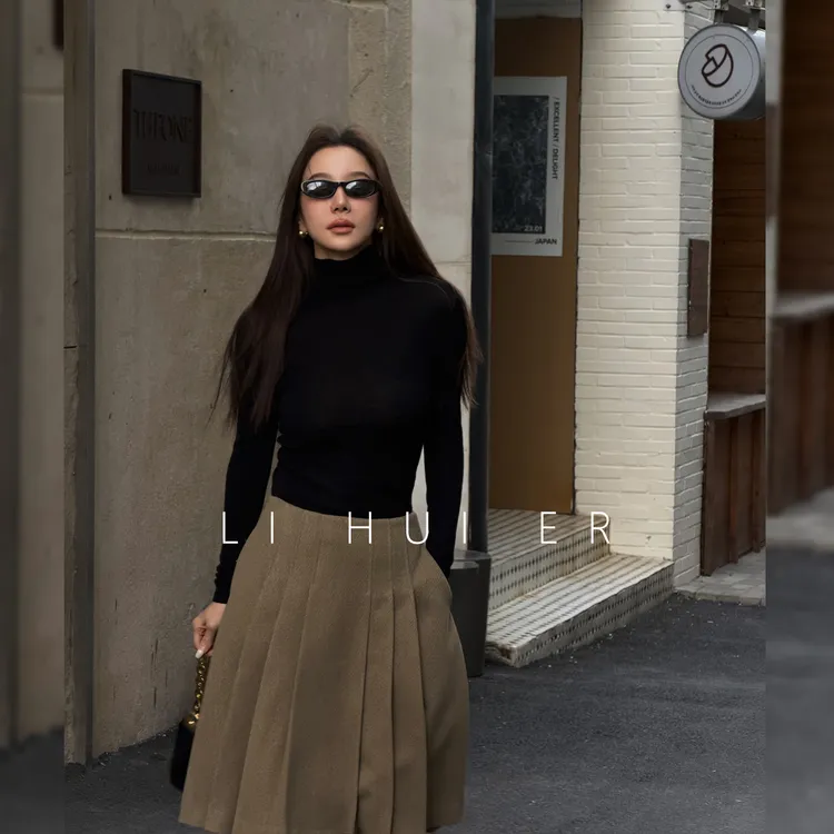 LiHuiEr李慧儿【春日宴】2025秋季显瘦气质舒适针织上衣LL0251209