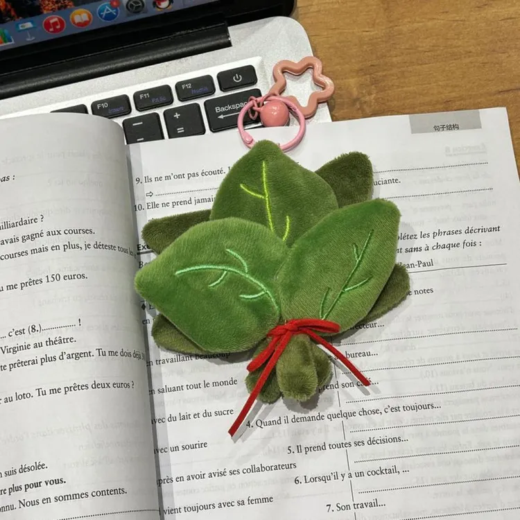 【甜星】毛绒柚叶挂件包包装饰钥匙扣礼物车挂平安吉祥绳汽车挂件