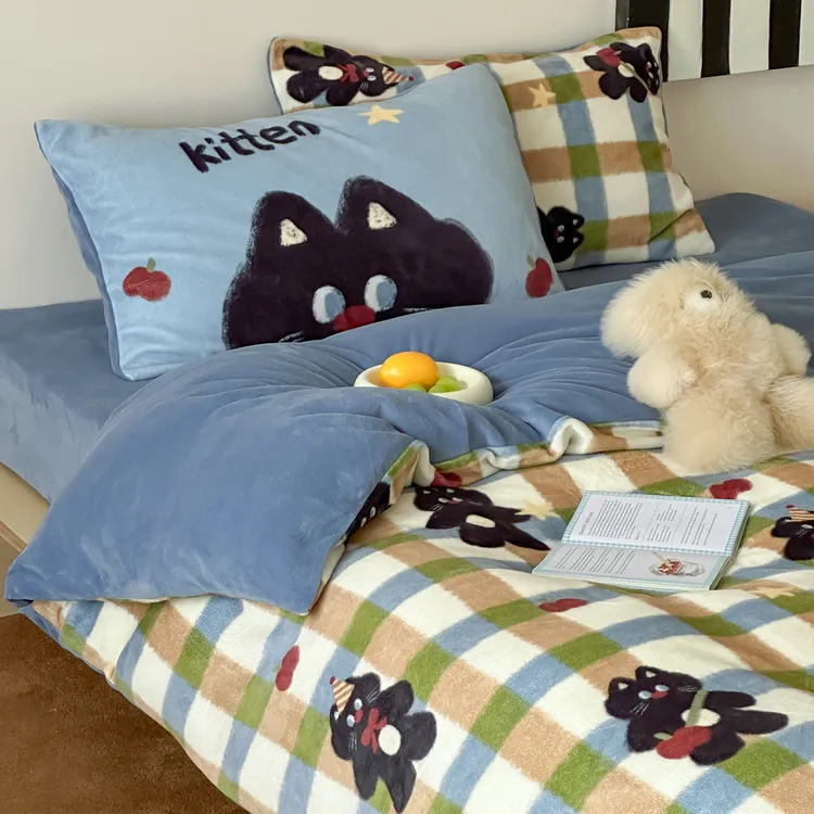 多巴胺小黑猫牛奶绒床上四件套冬季加厚保暖双面绒被套三件套床品