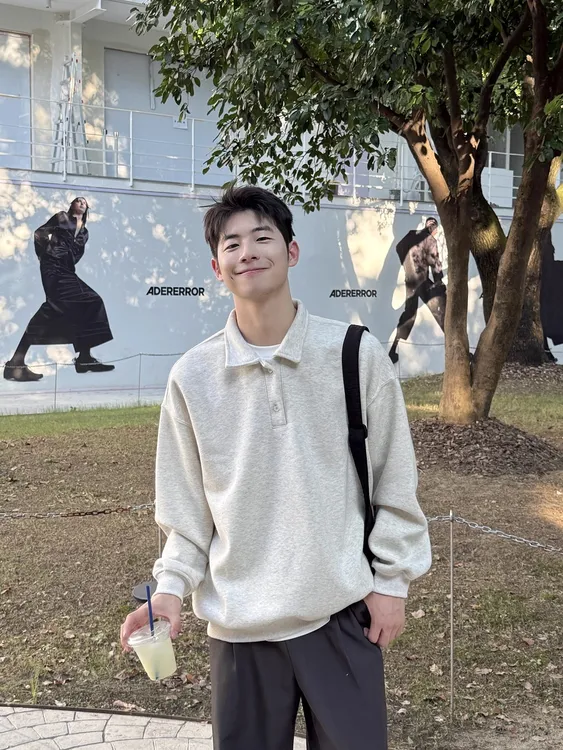 380g白花灰翻领卫衣男生秋季新款宽松百搭POLO衫套头简约长袖上衣