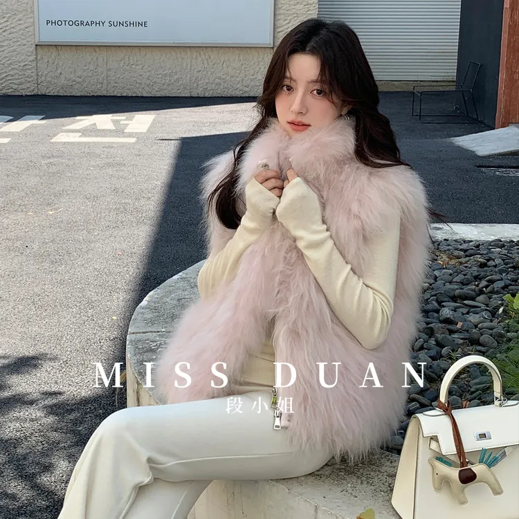 MISSDUAN“白茶物语”2025冬新款羊绒皮毛一体外套女皮草马甲背心