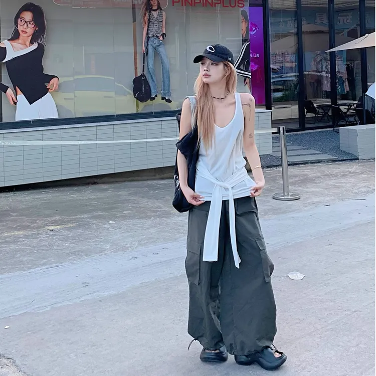 慵懒风松弛感U领无袖背心女夏季绑带短袖上衣休闲工装裤两件套