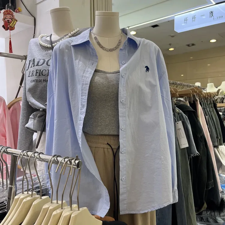 【杭州意法好货】衬衫女春夏季新设计感小众翻领宽松长袖小刺绣上衣