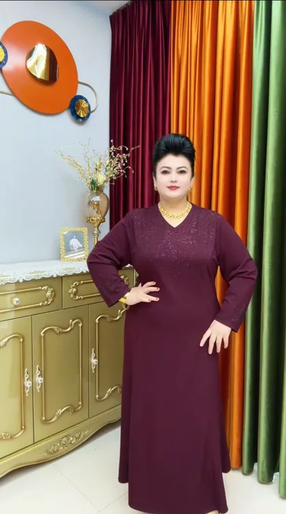 百搭V领65%中老年女装民族风荷叶裙厚款夏冬季盘扣适中