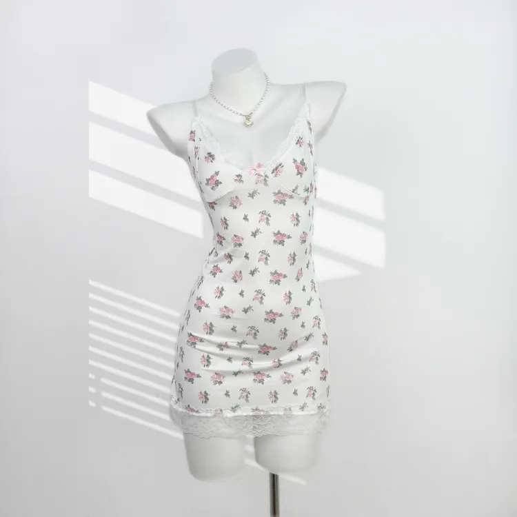 性感睡衣印花睡裙纯欲风性感吊带包臀短裙女冰丝蕾丝边纯欲碎花裙