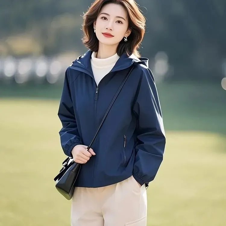 早春装女款2025年新款独特超好看减龄漂亮洋气小个子休闲蓝色外套