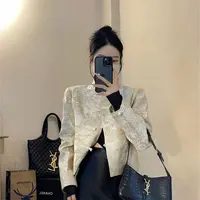 新中式国风盘扣外套气质上衣女2024新款设计感小众小香外套