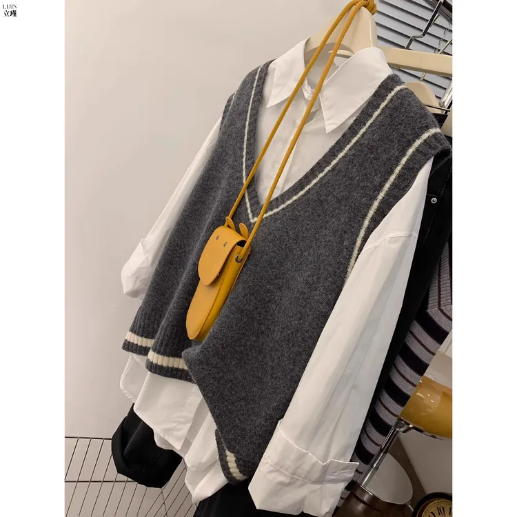 灰色v领针织马甲女早秋秋季冬无袖外穿毛衣坎肩叠穿背心衬衫马夹