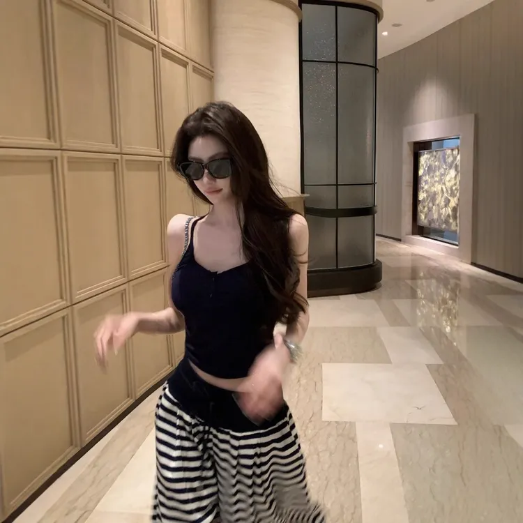 新店福利显瘦气质时尚百搭高腰阔腿裤女2025秋季藏青黑色条纹高腰