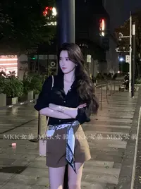 翻领单排扣设计工装长袖衬衫2025春夏新款法式气质高级感上衣女装