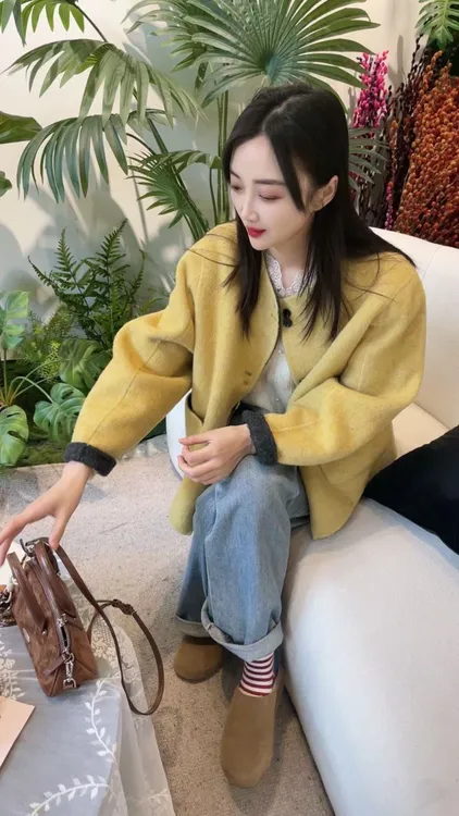 【好物上新】双面可穿显瘦气质时尚通勤百搭减龄小香休闲宽松圆领