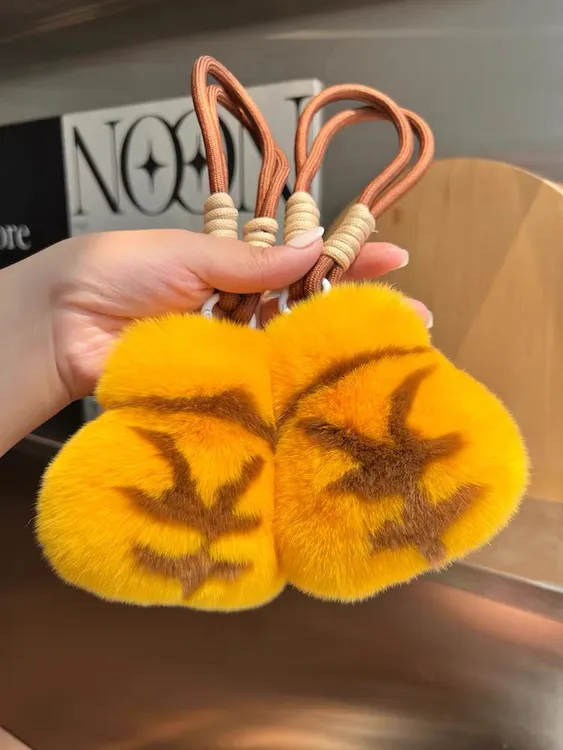 新款真獭兔毛小金袋子包包挂件钥匙扣饰品招财钱袋子暴富可爱礼物