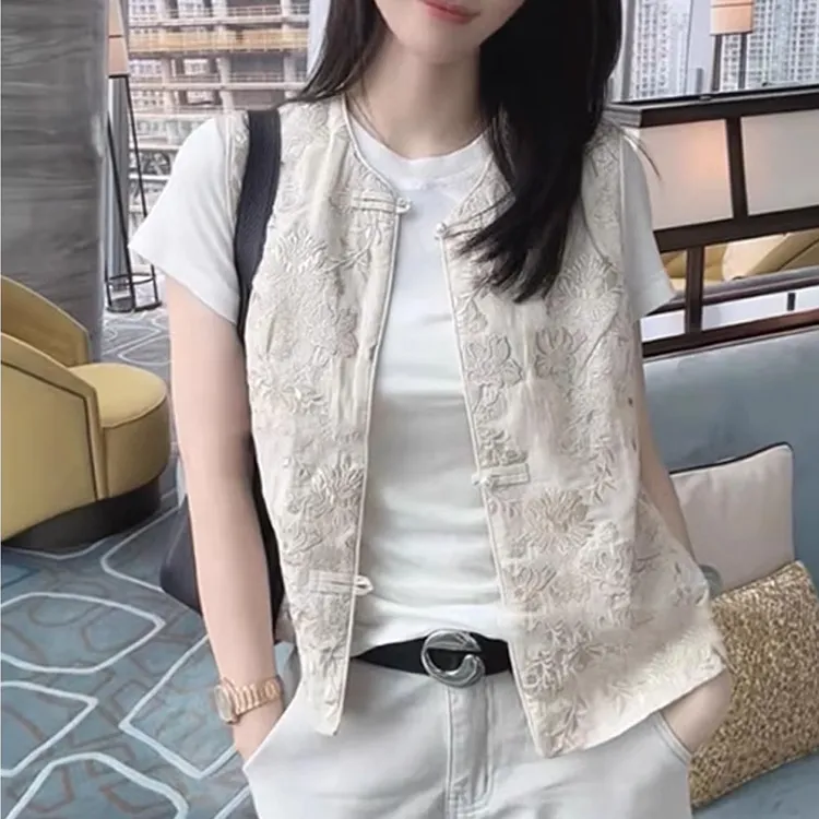 今流行爆款新中式女装国风盘扣小马甲夏季外搭叠穿小马夹