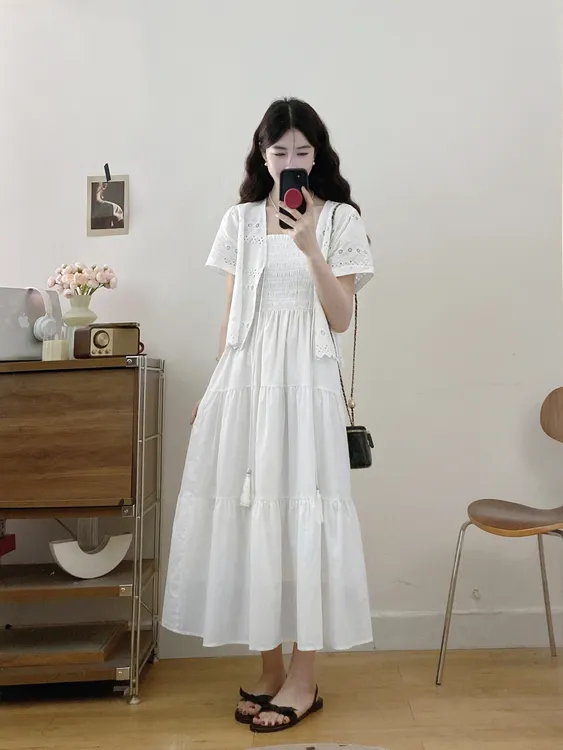 大码女装夏季新款时尚气质钩花镂空显瘦短袖开衫吊带连衣裙两件套